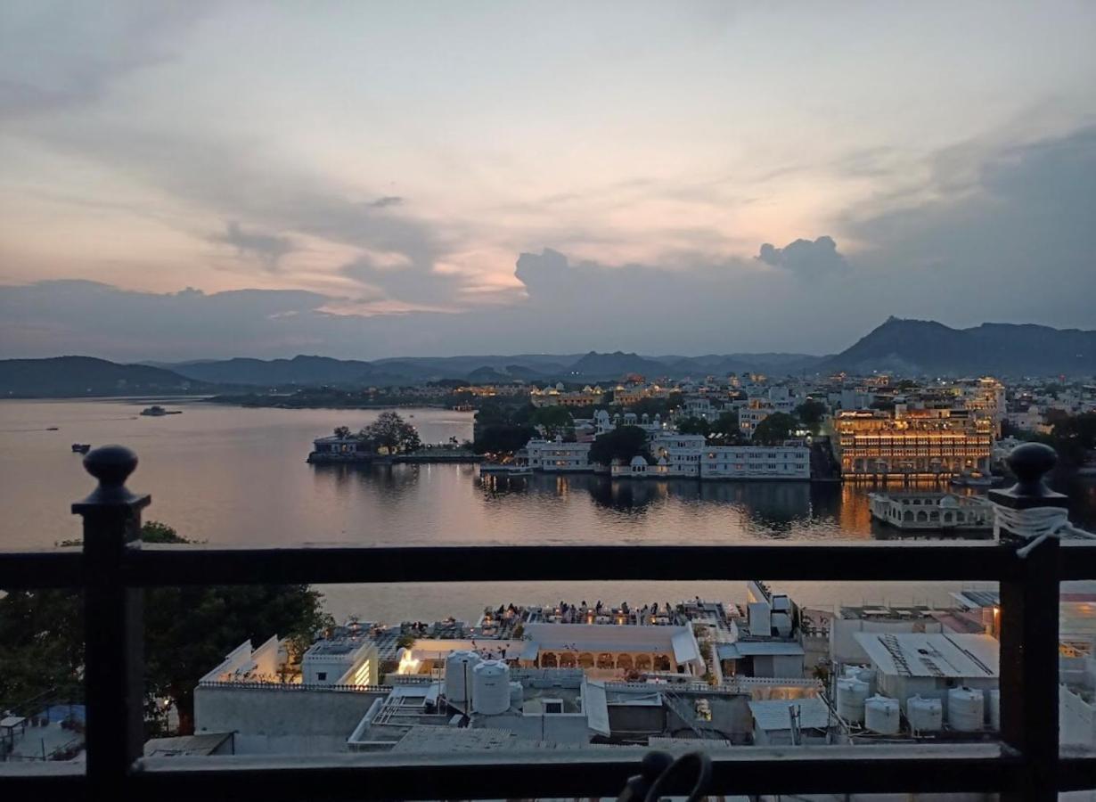 Auberge de jeunesse Tamasha Udaipur Extérieur photo