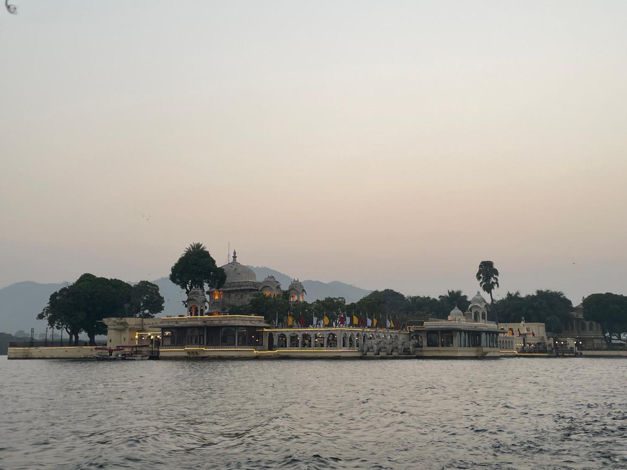 Auberge de jeunesse Tamasha Udaipur Extérieur photo